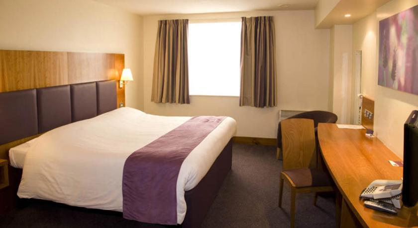 Premier Inn Hemel Hempstead Central Szoba fotó