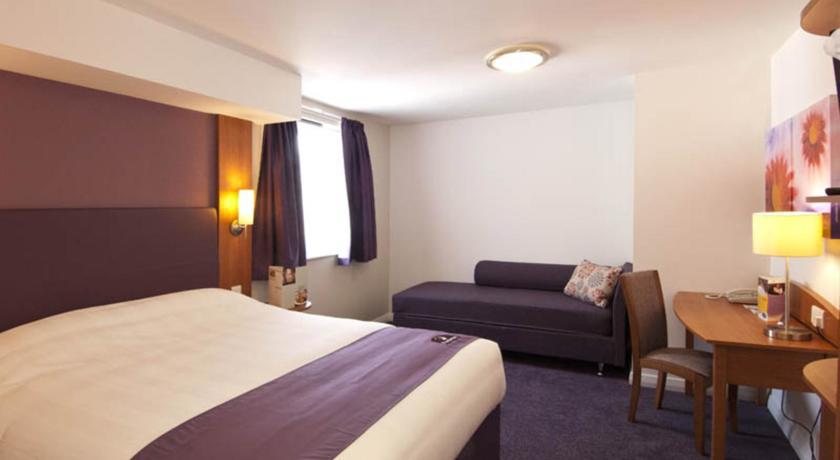 Premier Inn Hemel Hempstead Central Szoba fotó