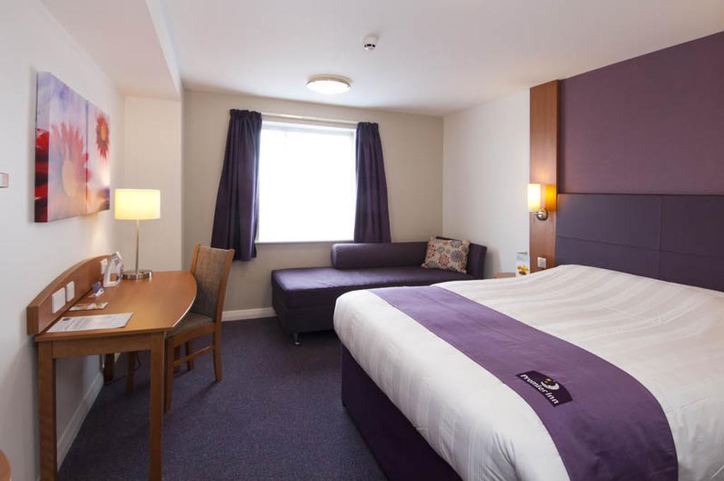 Premier Inn Hemel Hempstead Central Szoba fotó