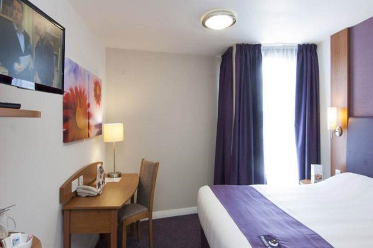 Premier Inn Hemel Hempstead Central Kültér fotó